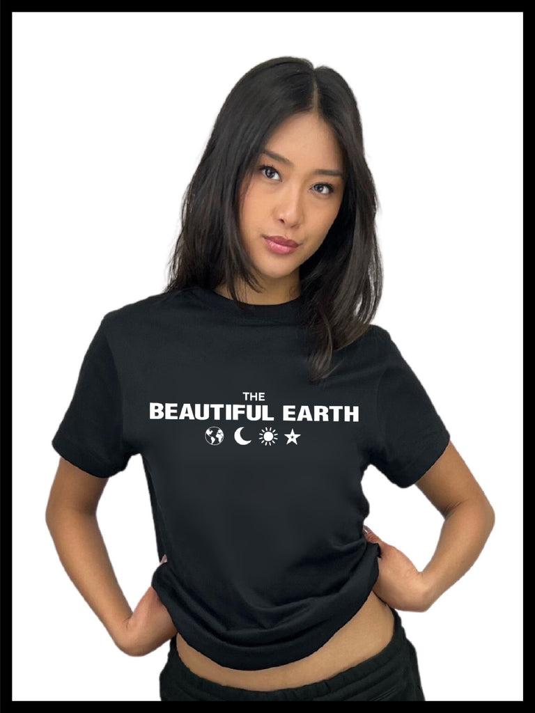 THE STAPLE TEE in ONYX on RACHEL THE BEAUTIFUL EARTH | Conscious Clothing Brand + Healthy Essentials